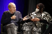 Poetica "Was alles hat Platz in einem Gedicht?" - Lesungen, Gespräche und Musik mit Kurator Michael Krüger und den Autor:innen Lebogang Mashile (Südafrika), Yoko Tawada und Aki Takase (Klavier) in der Kulturkirche Köln (&copy; Thomas Brill)